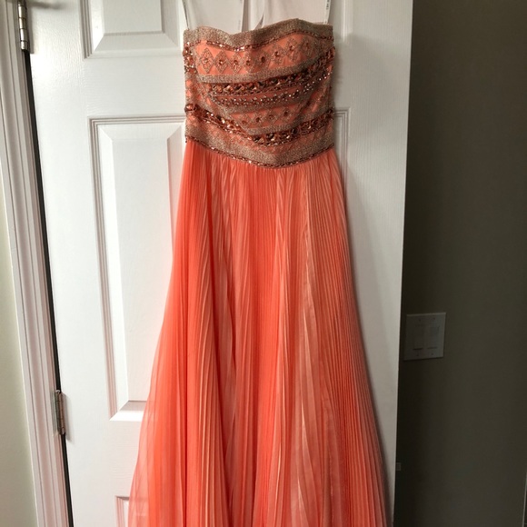 Sherri Hill Prom Dress • Size 2 • ONLY WORN ONCE!